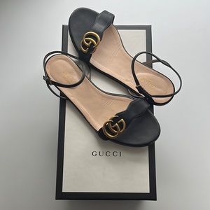 Gucci Double G flat sandal